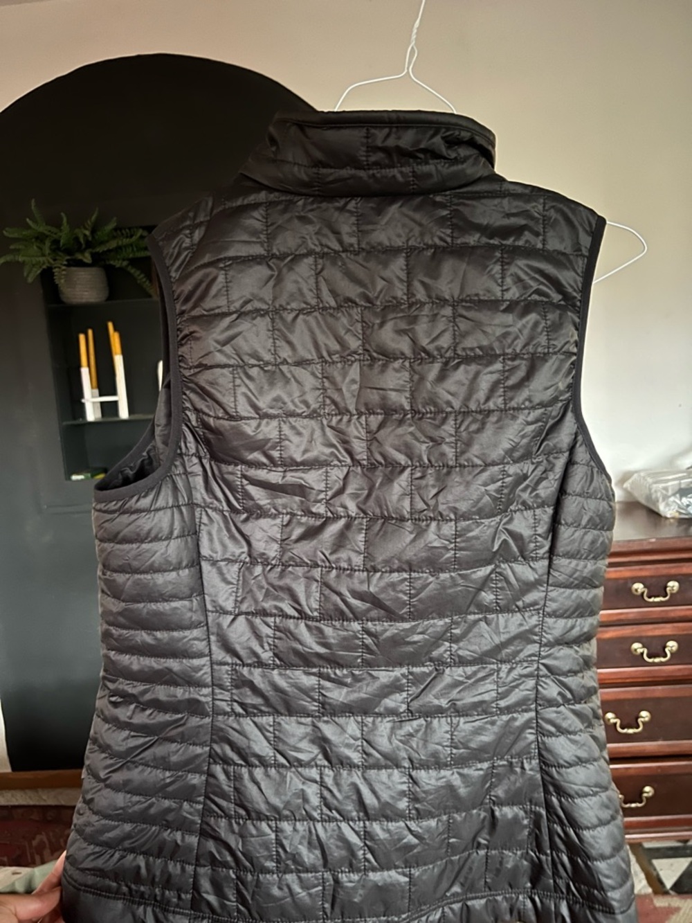Patagonia women’s Black nano vest size L - Picture 2 of 4